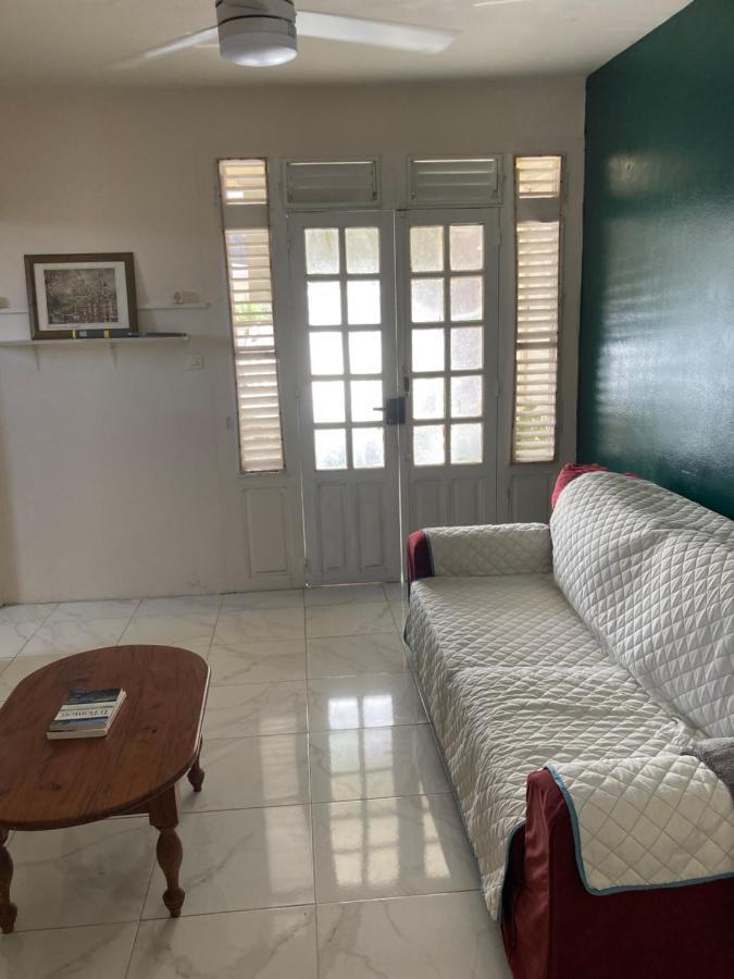 Sympathique Pied A Terre A Schoelcher Exterior foto